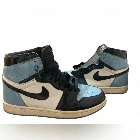 Classic Jordan 1 Retro High 'UNC Patent' - Picture 3 of 4